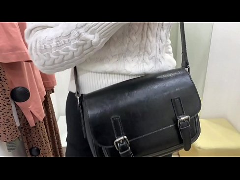 ❤️ Јавна мастурбација младе кучке ФералБерри са дилдом у соби за мерење Јебање код нас sr.sexafinkarasskaz.ru